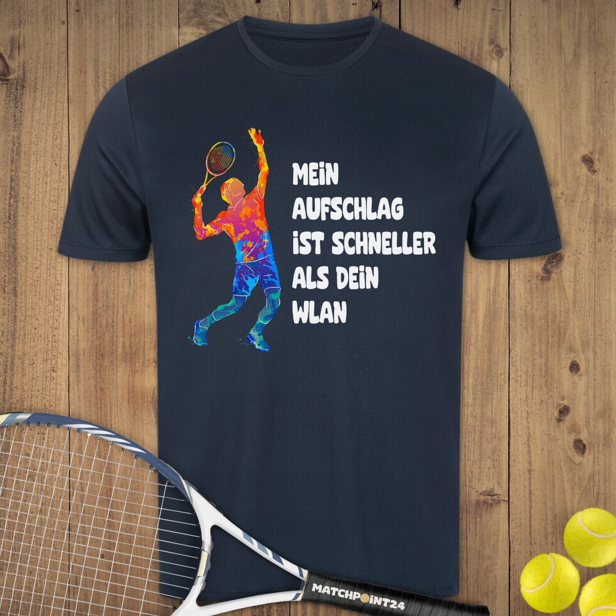 Aufschlag schneller als Wlan | Herren Sport T-Shirt - Matchpoint24 - Kleidung für Tennisfans