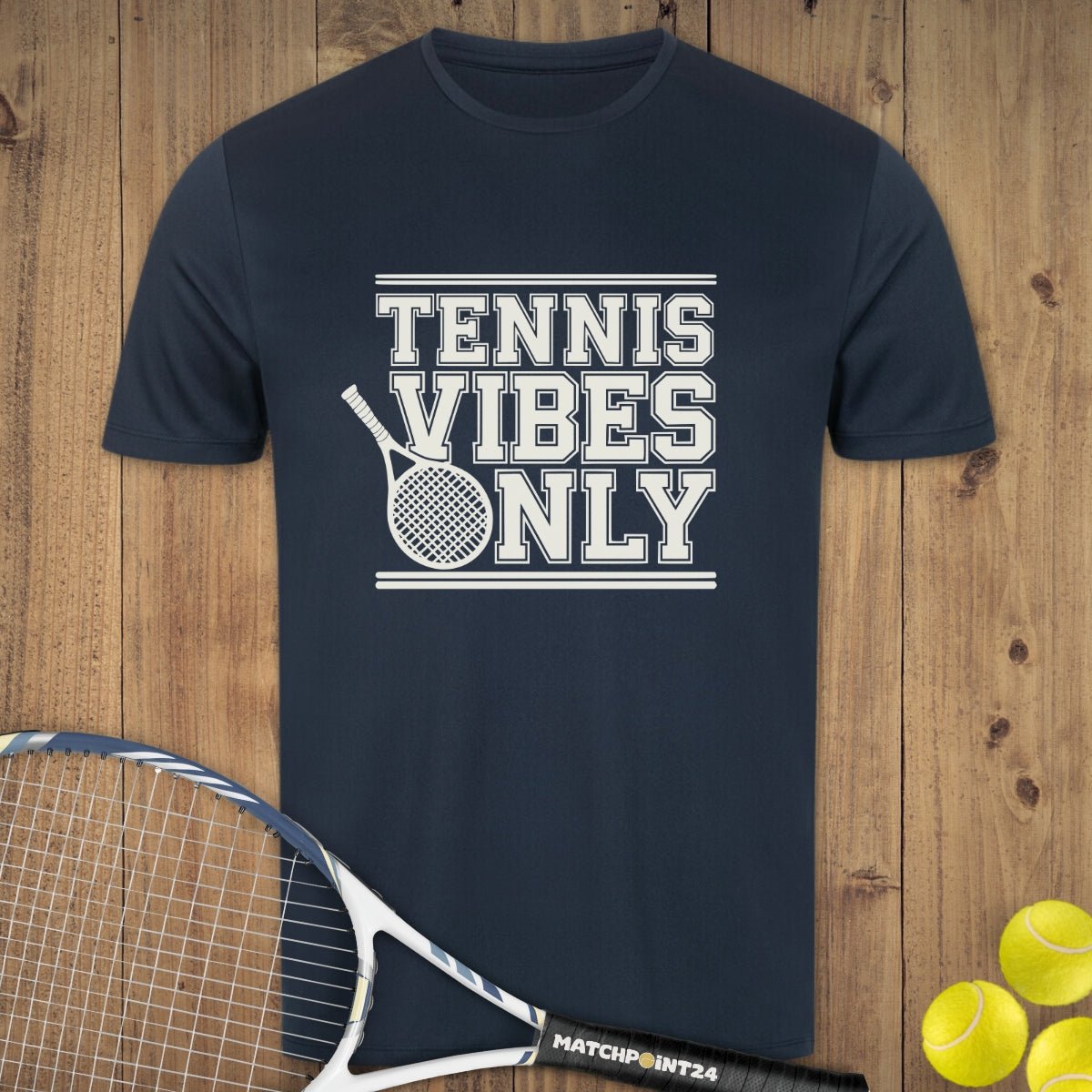 Tennis Vibes School | Herren Sport T-Shirt - Matchpoint24 - Kleidung für Tennisfans