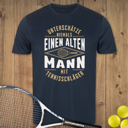 Alter Mann | Herren Sport T-Shirt - Matchpoint24 - Kleidung für Tennisfans
