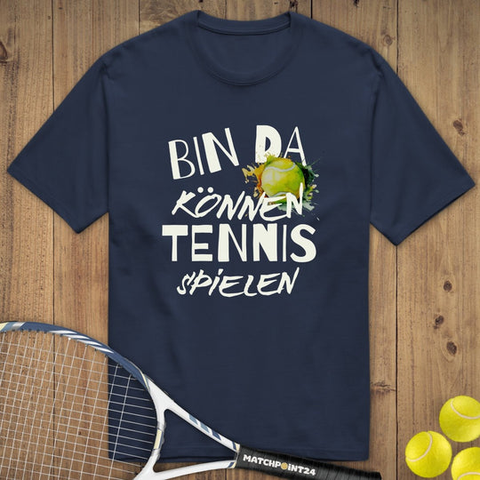 Bin da | Premium Herren T-Shirt - Matchpoint24 - Kleidung für Tennisfans