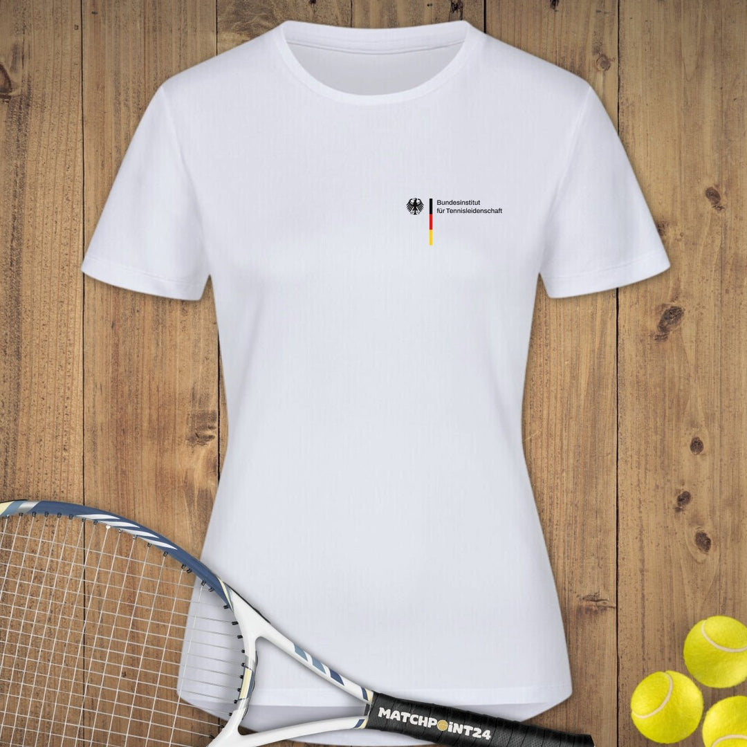 Bundesinstitut für Tennisleidenschaft | Damen Sport T-Shirt Brustdruck - Matchpoint24 - Kleidung für Tennisfans