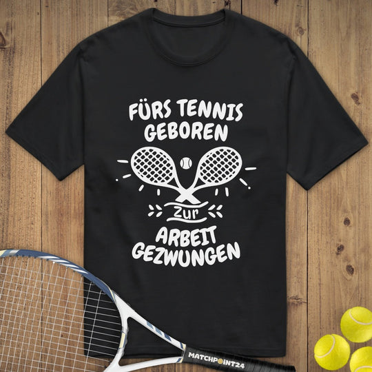 Fürs Tennis geboren | Premium Herren T-Shirt - Matchpoint24 - Kleidung für Tennisfans