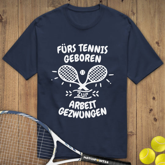 Fürs Tennis geboren | Premium Herren T-Shirt - Matchpoint24 - Kleidung für Tennisfans