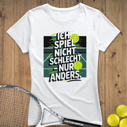Ich spiel anders | Premium Damen T-Shirt - Matchpoint24 - Kleidung für Tennisfans
