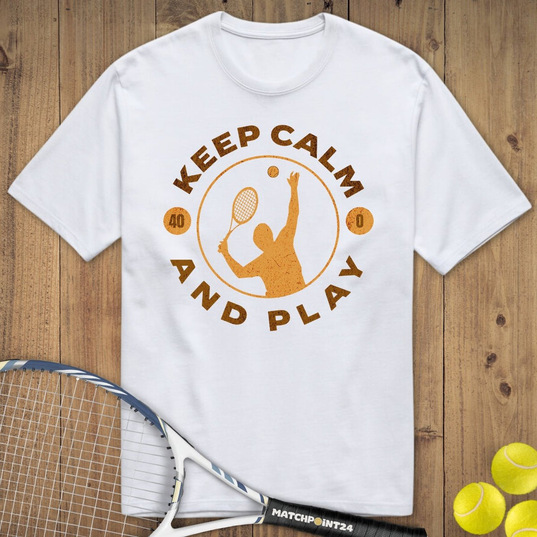 Keep Calm and Play | Premium Herren T-Shirt - Matchpoint24 - Kleidung für Tennisfans