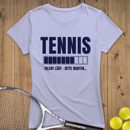 Talent Lädt | Premium Damen T-Shirt - Matchpoint24 - Kleidung für Tennisfans