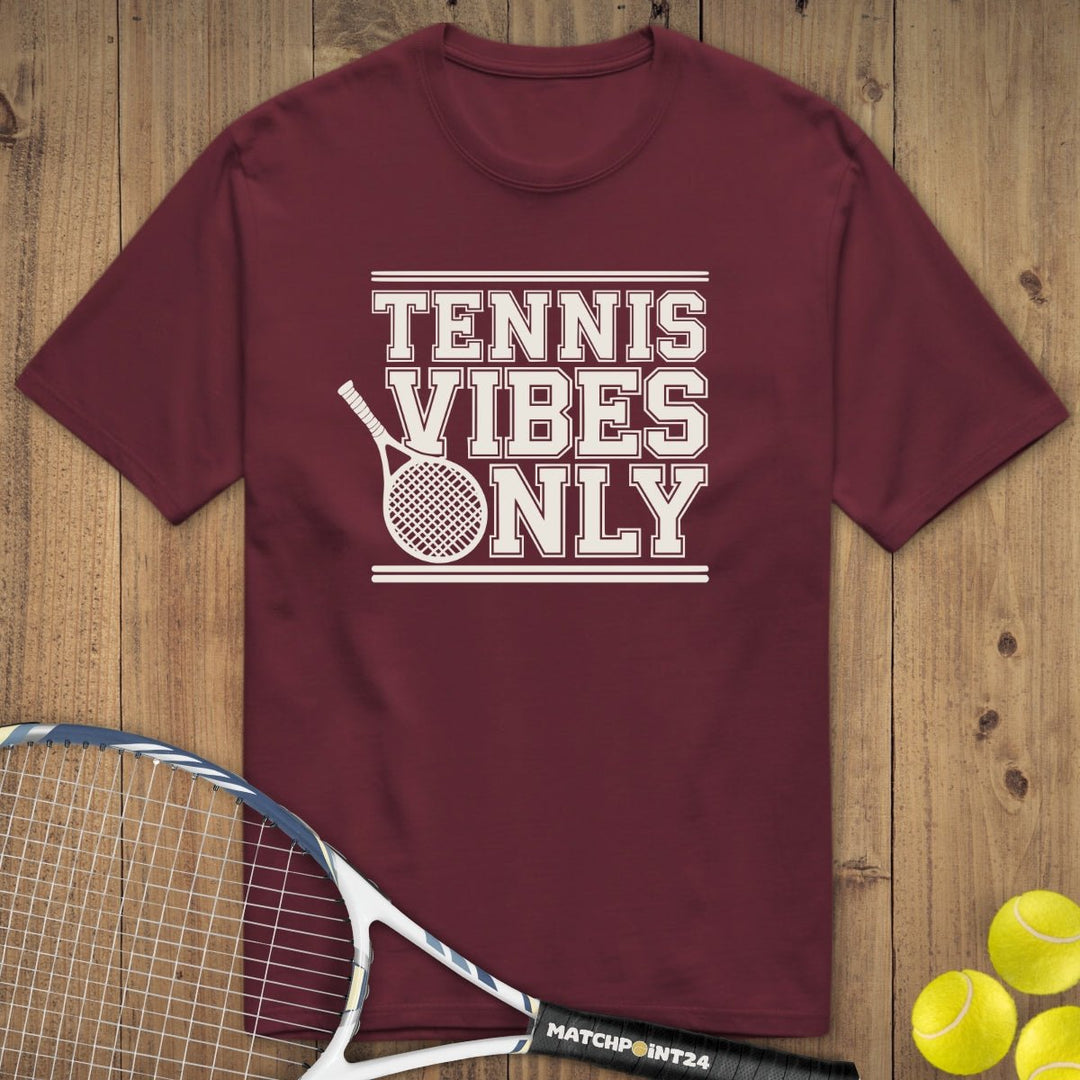 Tennis Vibes School | Premium Herren T-Shirt - Matchpoint24 - Kleidung für Tennisfans