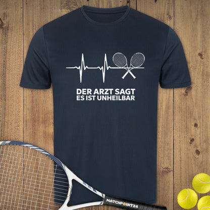 Unheilbar | Herren Sport T-Shirt - Matchpoint24 - Kleidung für Tennisfans