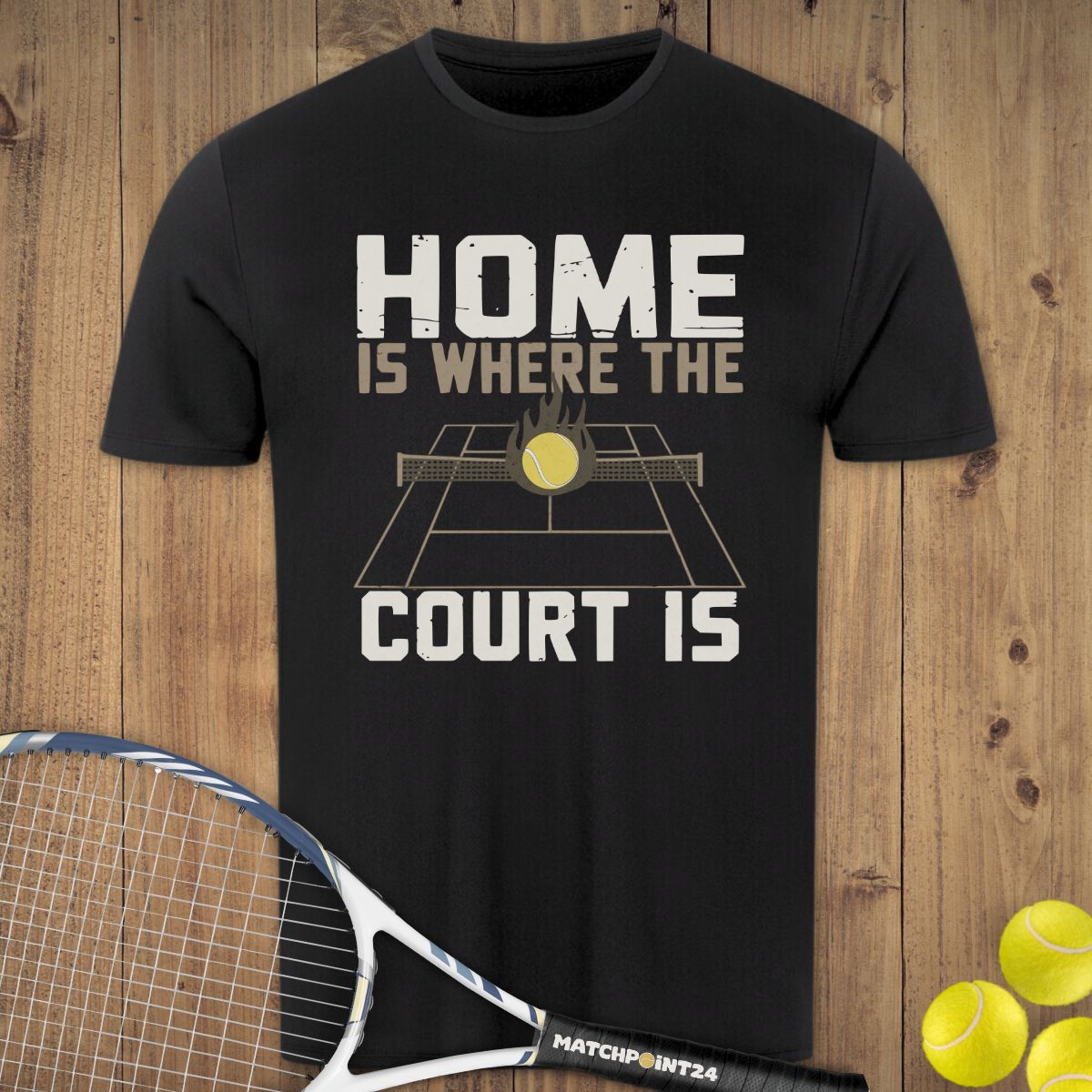 Where the court is | Herren Sport T-Shirt - Matchpoint24 - Kleidung für Tennisfans