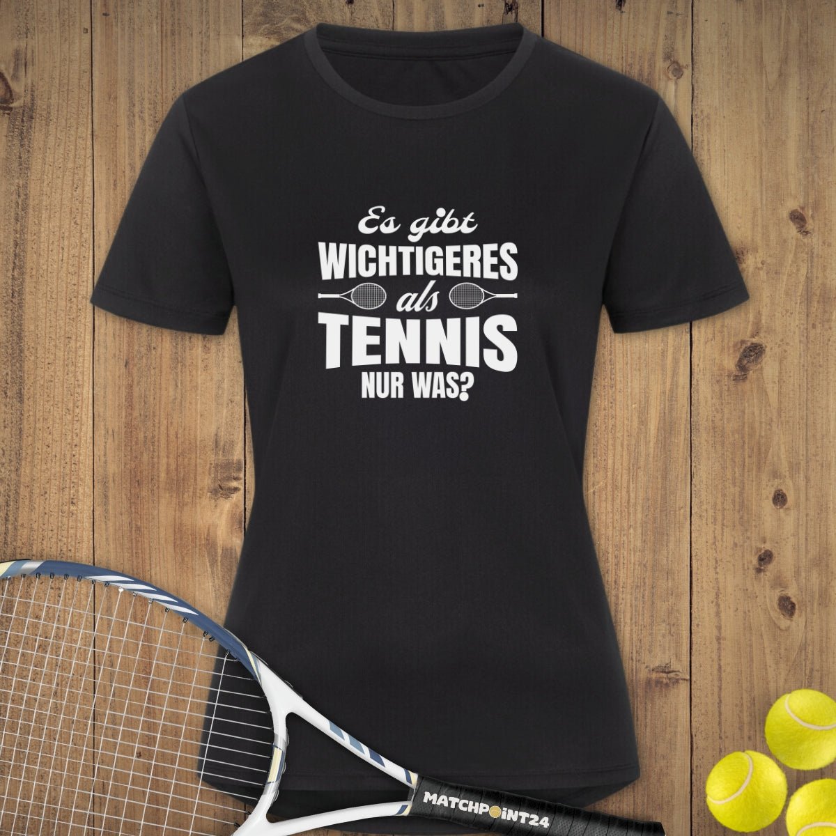 Wichtiger als Tennis | Damen Sport T-Shirt - Matchpoint24 - Kleidung für Tennisfans