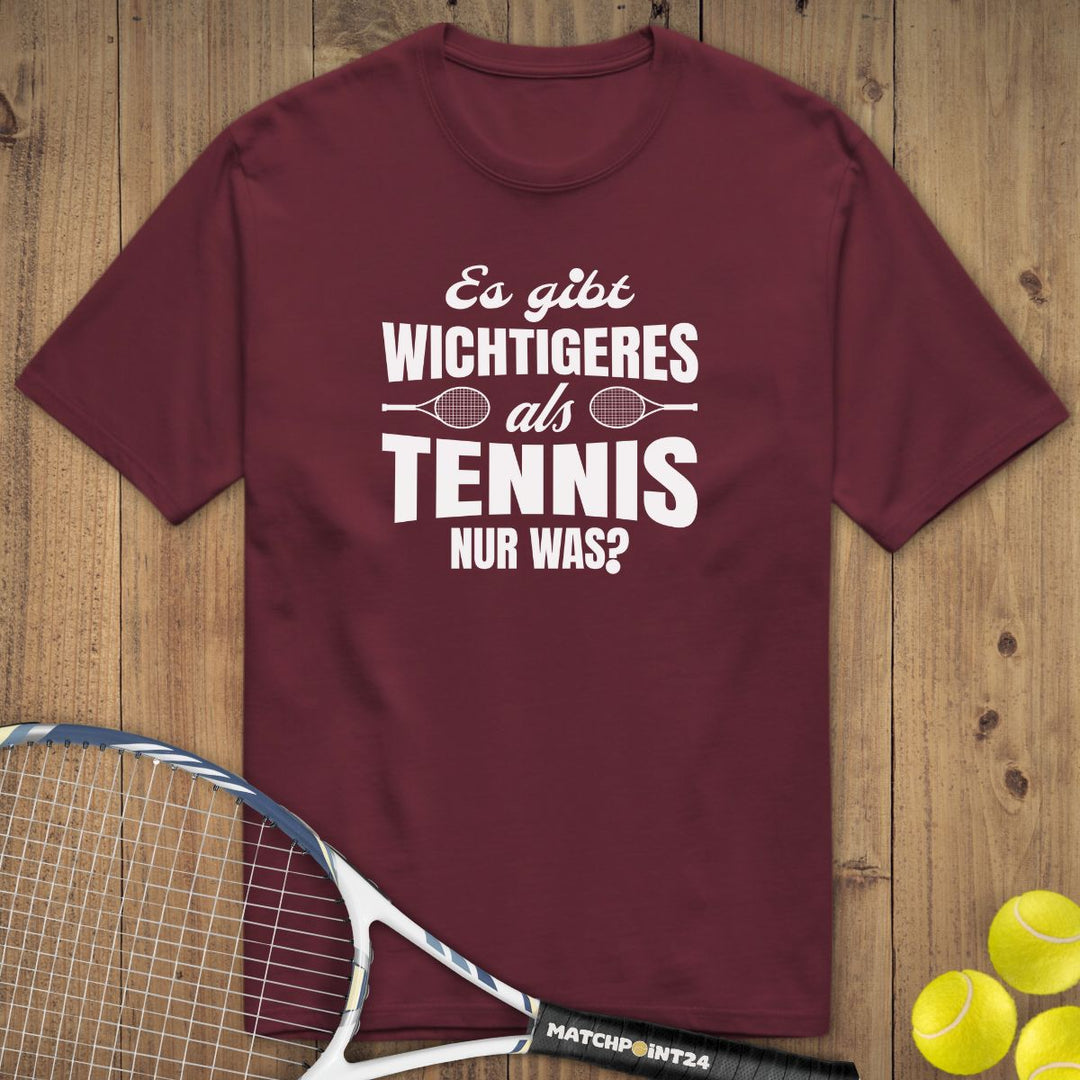 Wichtiger als Tennis | Premium Herren T-Shirt - Matchpoint24 - Kleidung für Tennisfans